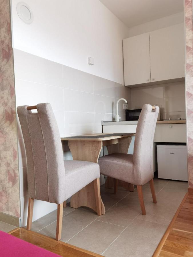 Apartman Krasula Ντόμποϊ Εξωτερικό φωτογραφία